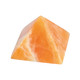 Oranger Kalzit-Pyramide