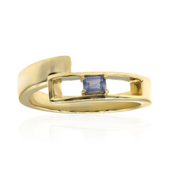 Benitoit-Goldring (Amanda Adkins)