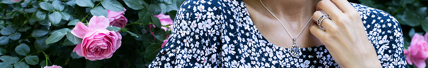 Romantic Vintage Footer