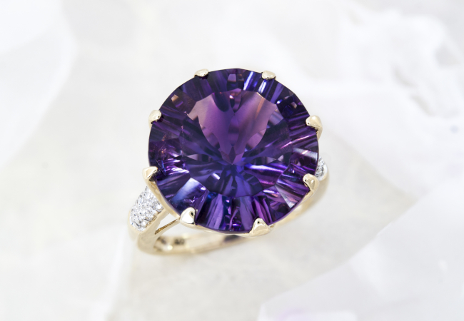 Uruguay-Amethyst-Goldring